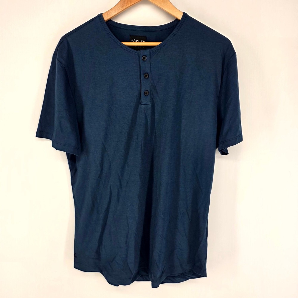 Cuts Henley Shirt Mens XL Blue Curve Hem PYCA Pro Short Sleeve Athleisure Tee